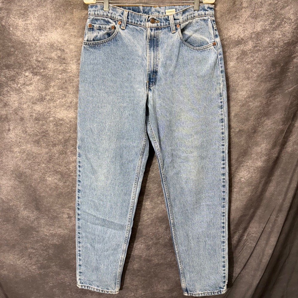 Vintage Levis 550 Relaxed Fit Tapered Leg Jeans Mens 34x32 Made in USA Faded